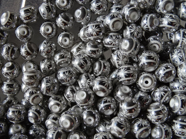 Silver flower print 8mm beads