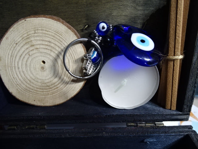 Medium 'Lucky Antique Treasure Trove' Crystal Gift Box + Incense Stick Gift Pack