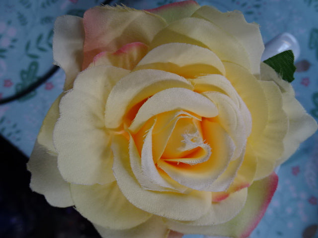 Set Of 5 Large Clip On Silky Roses.  Ideal for Wedding, Hair, Home Decor or Shop Decor