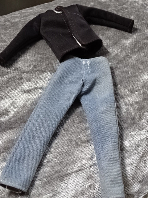 Long Haired Male 30cm Plastic Ball Joint Doll With 2 Outfits