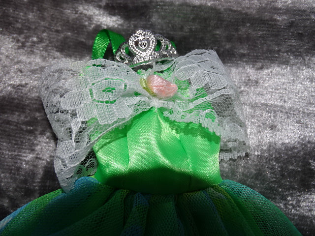 30 cm Plastic Doll  'Princess Dresses' (x4)  and 'Tiaras'(x4)  (Will Fit Barbie Sized Dolls)