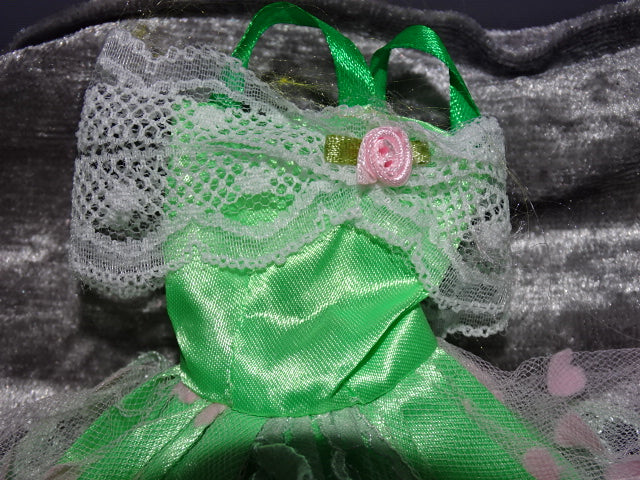 30 cm Plastic Doll  'Princess Dresses' (x4)  and 'Tiaras'(x4)  (Will Fit Barbie Sized Dolls)