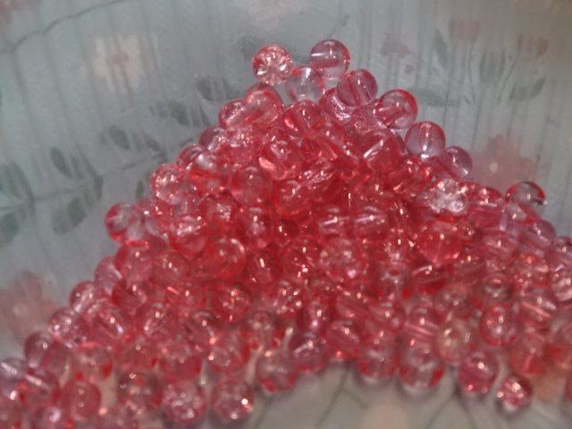 Petunia Pink 4mm Crackle Glass Beads