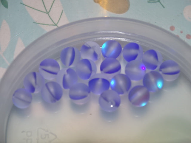 Lavender Lightening Frosted Holographic Effect Glass Beads 6mm