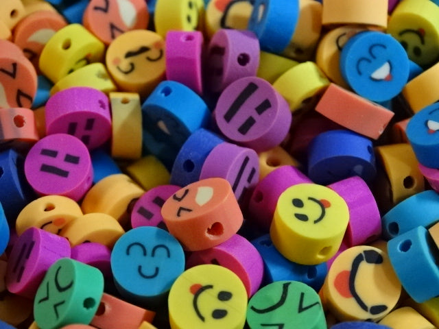 Polyclay Expression Beads Flat Rounds 9~10x4~5mm, Hole: 1.6mm