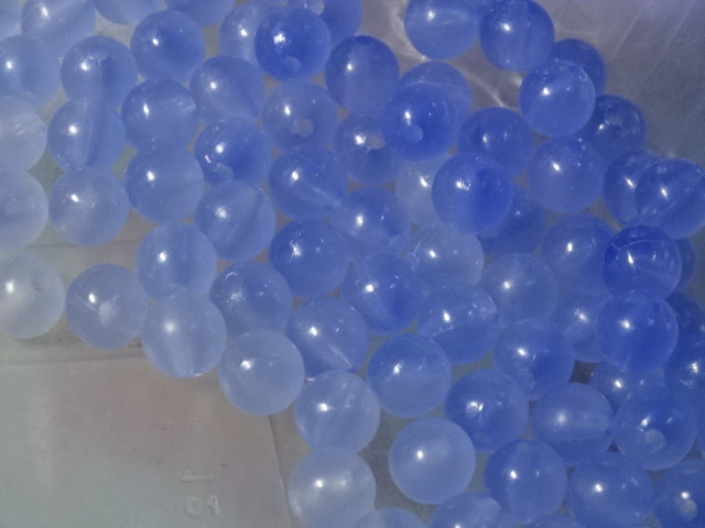 Mid Blue   UV / Sunlight Colour Change Acrylic Beads  8mm