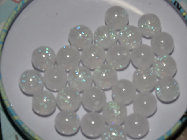 White Resin Glitter Beads 8mm