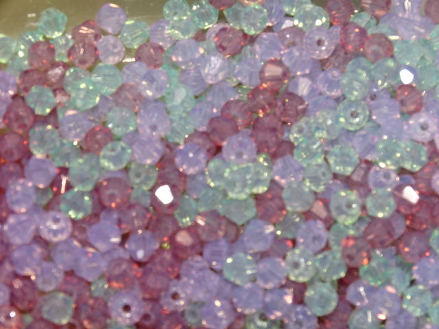 'Old Fashioned Cottage Garden Mix'  Opalite Effect Glass 4mm Bicones