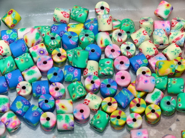 Polymer Clay Flower Mix Set In Storage Box   6 x 5mm