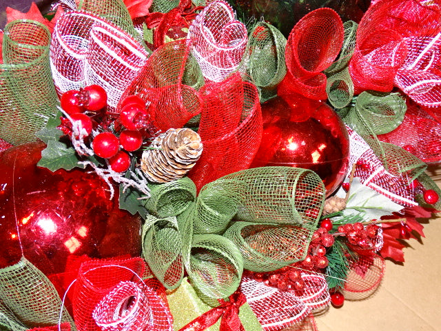 Beautiful Handmade Christmas garland wreath