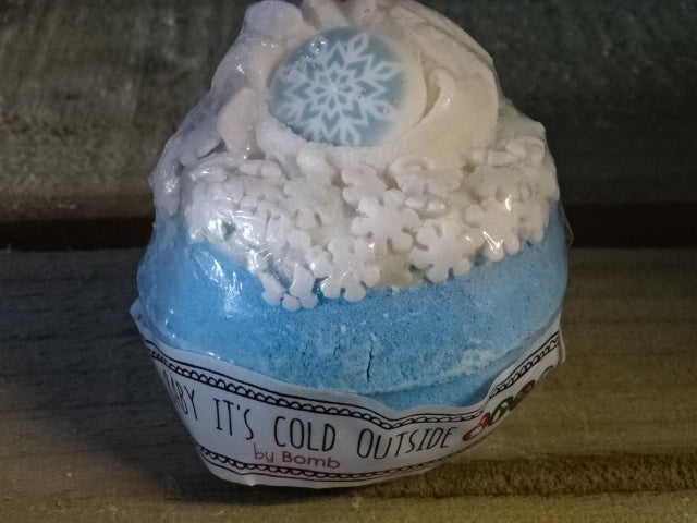 Bomb Cosmetics Bath bomb blaster - Baby It's Cold Outside