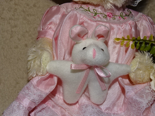 Cute Old Fashioned Style Clothed Soft Toy Plush Bear   Approx 25cm Tall
