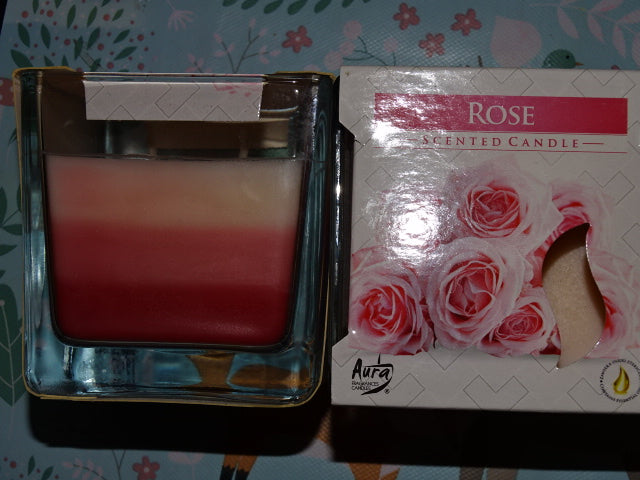 Layered Rose Scented Hand Poured Jar Candle   170g (Approx)
