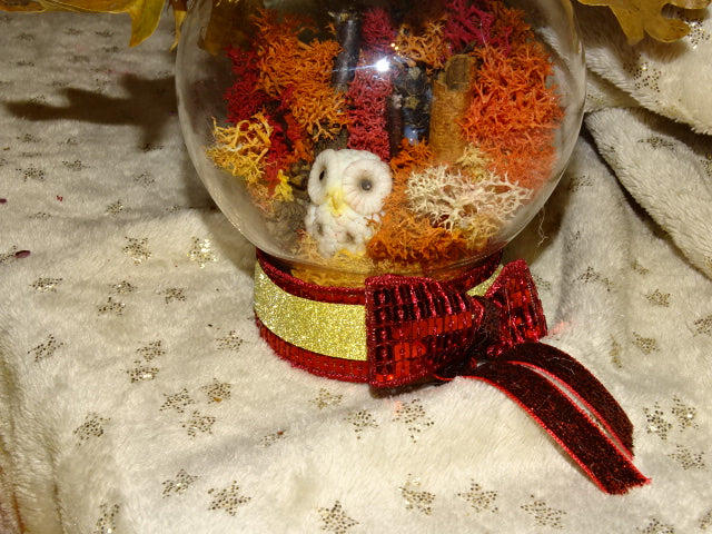 Handmade Festive Owl Diorama in Glass Dome / Jar