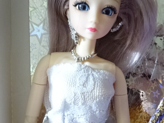 'Kimberley and Bradley  Bridal Couple 30cm Plastic Ball Joint Doll Set