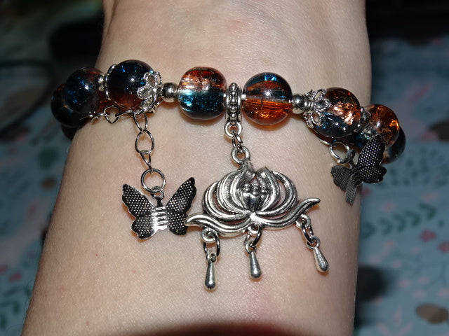 Crackle Glass Bead  and Charm Elastic Bracelets