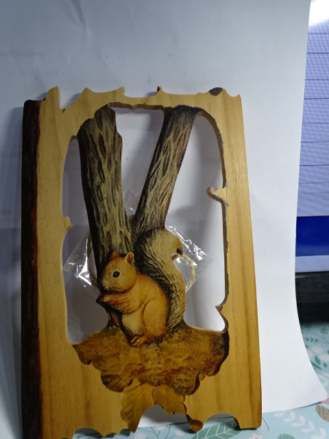 Cut and Printed Natural Wood 'Woodland Animal' Decorative Plaque  (2D Print)