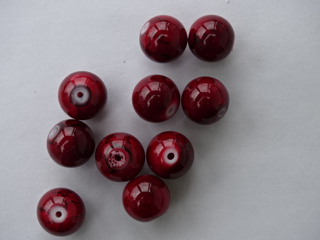 Deep Red Apple 12mm Glass Bead