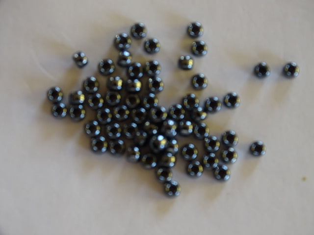 Metallic hematite - Toho size 6 - 5g