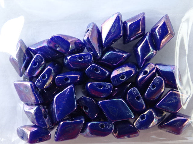 Gemduo Opaque Blue Nebula 8x5mm