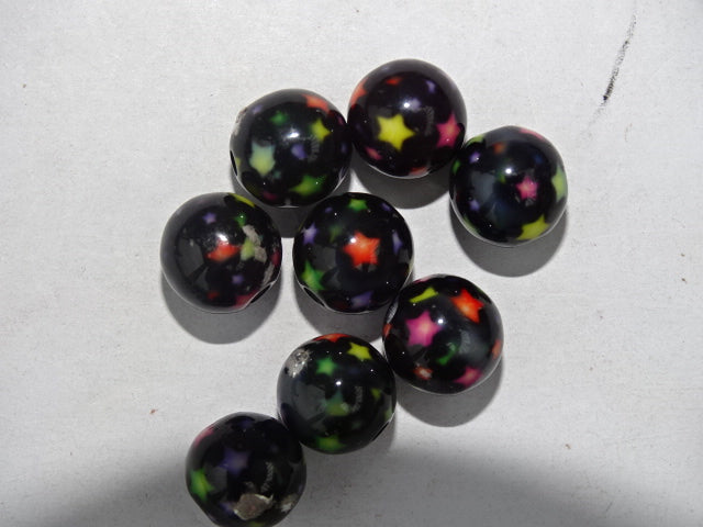 Black 'Multi Star' Print 10mm Resin Beads
