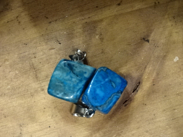 Synthetic Lapis Luzuli Pendant